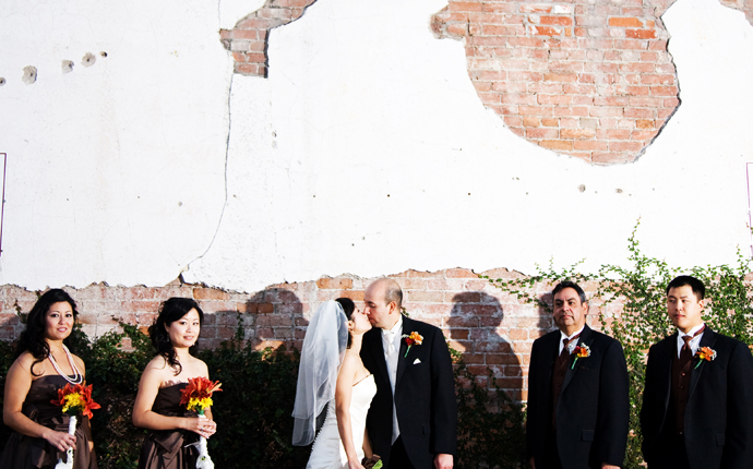 Orange County Wedding Photographer Bridal Party in Old Town Tustin